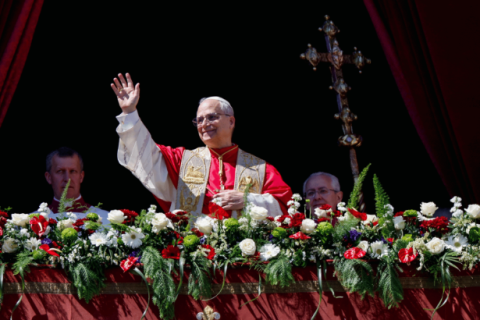 “À luz da Páscoa, deixemo-nos surpreender por Cristo”, exorta Papa